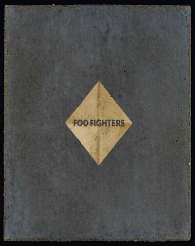 FOO FIGHTERS / CONCRETE AND GOLD